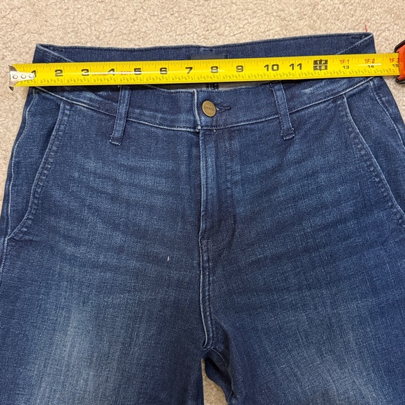 Express| Women's 70s Flared Mid-Rise Jeans - Dark Blue - Picture 7 of 8